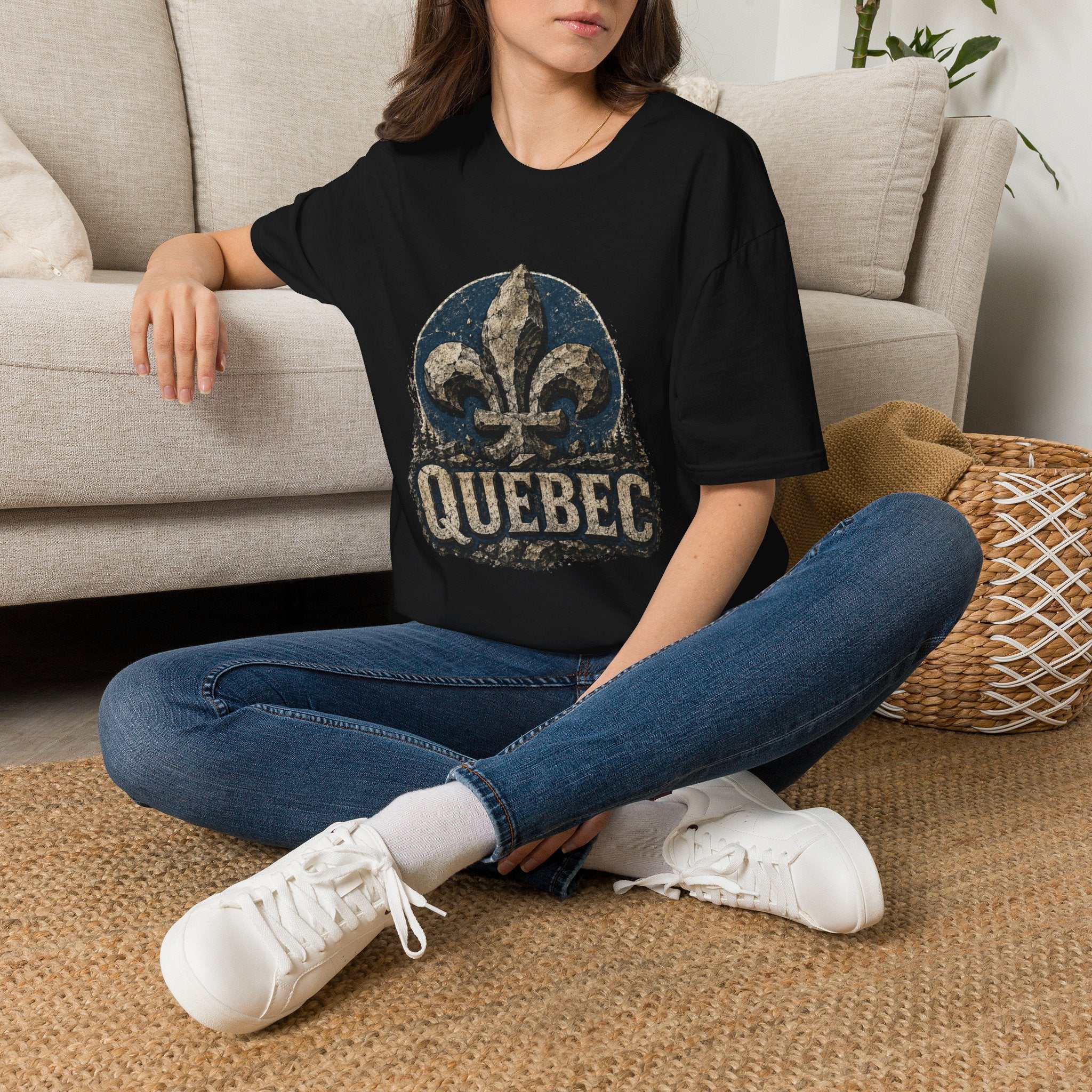 Quebec Fleur-de-Lys Graphic T-Shirt Vintage Provincial Emblem Quebec Shirt