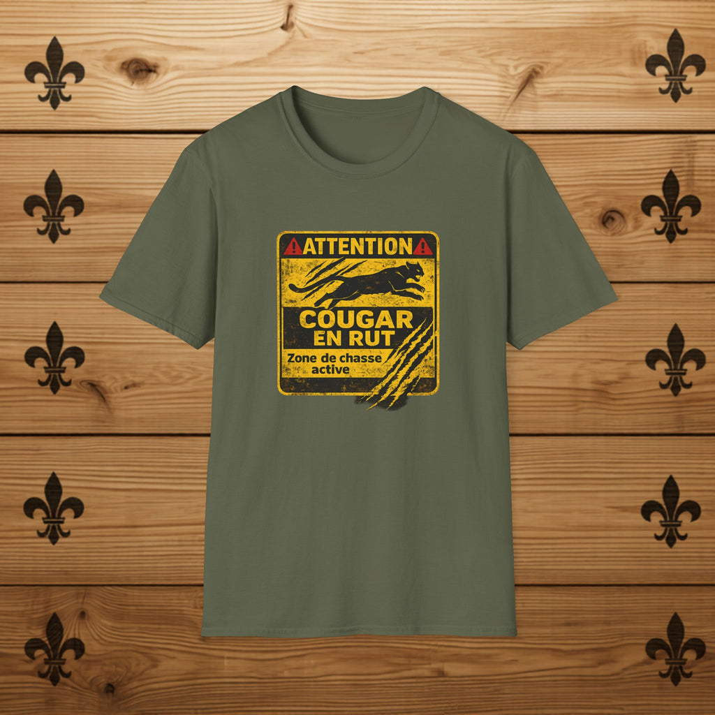 Attention Cougar en Rut - T-Shirt