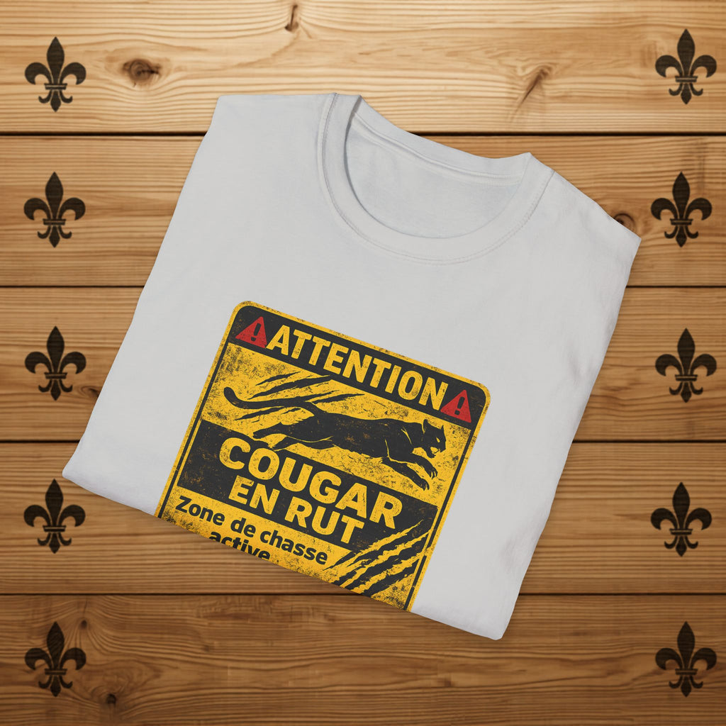 Attention Cougar en Rut - T-Shirt