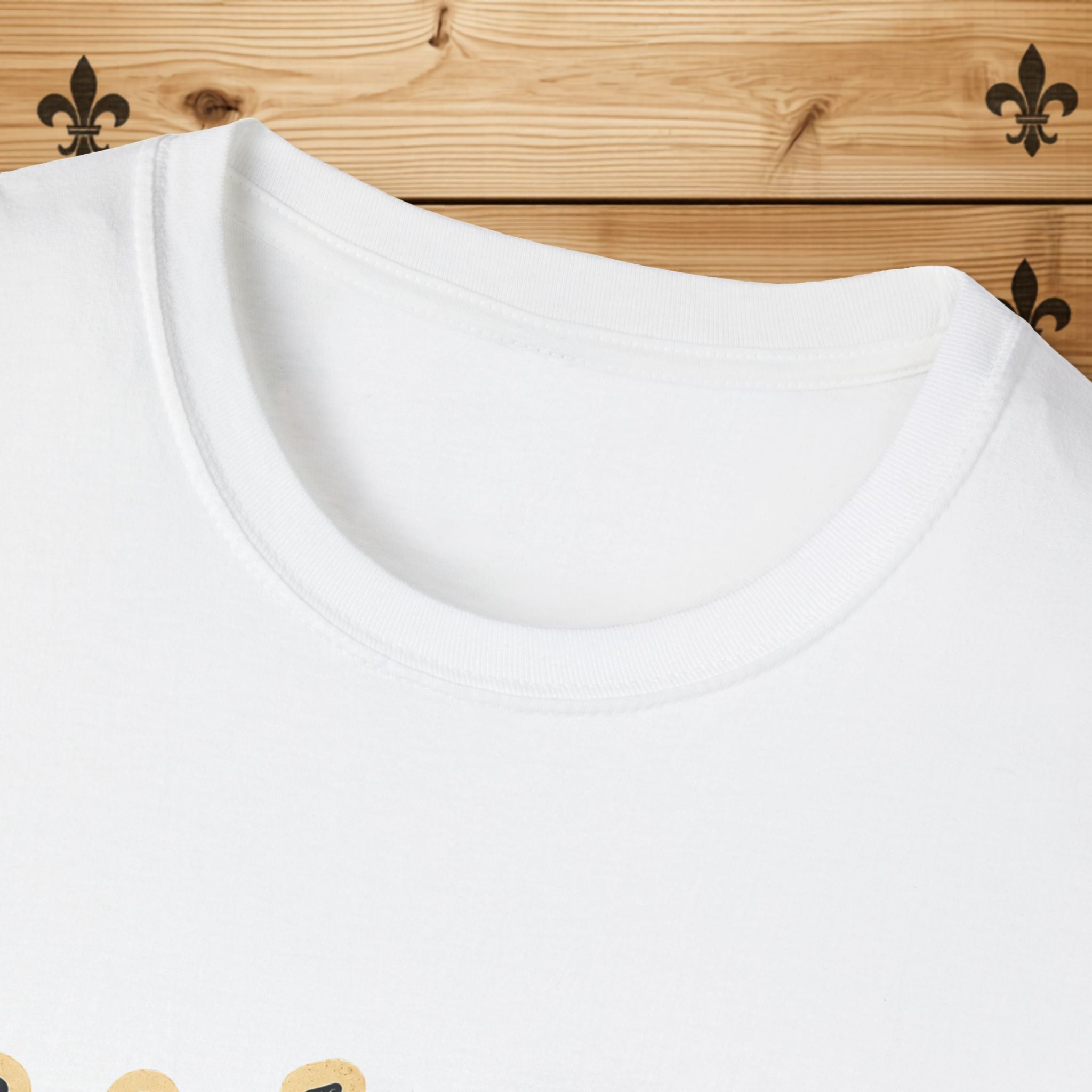 Loin des Twits, Proche des Poissons - T-Shirt