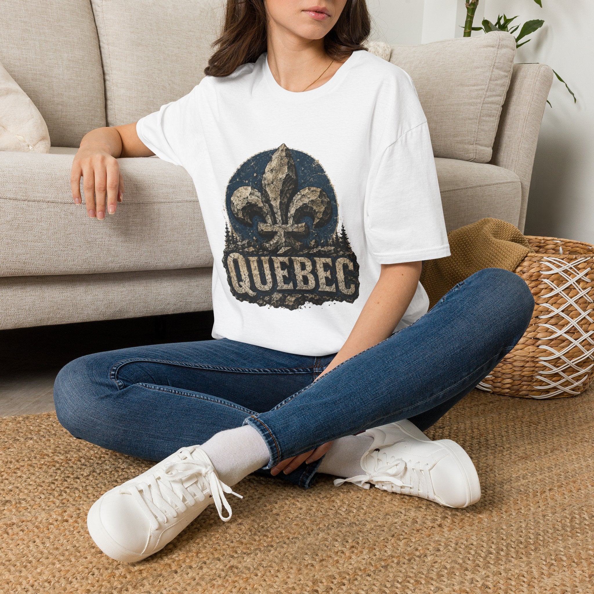 Quebec Fleur-de-Lys Graphic T-Shirt Vintage Provincial Emblem Quebec Shirt