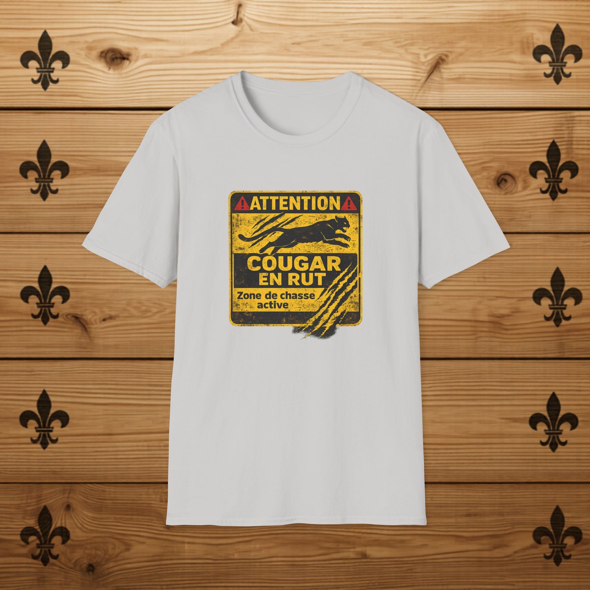 Attention Cougar en Rut - T-Shirt