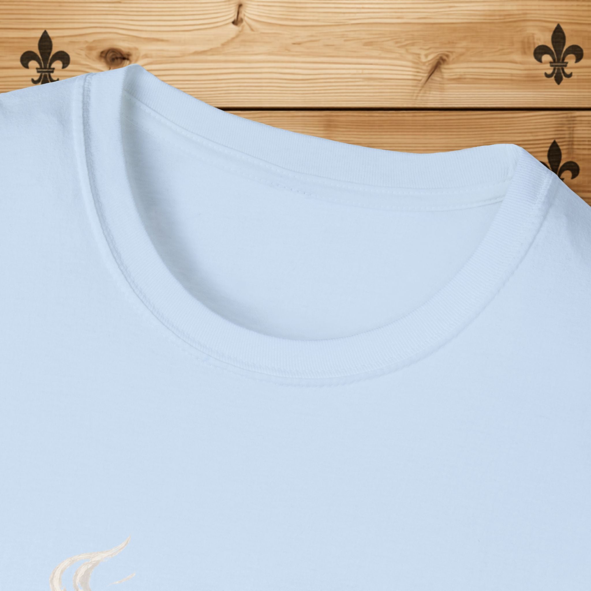 La Sainte Trinité – T-Shirt Québécois Poutine, Hot-Dog & Humour