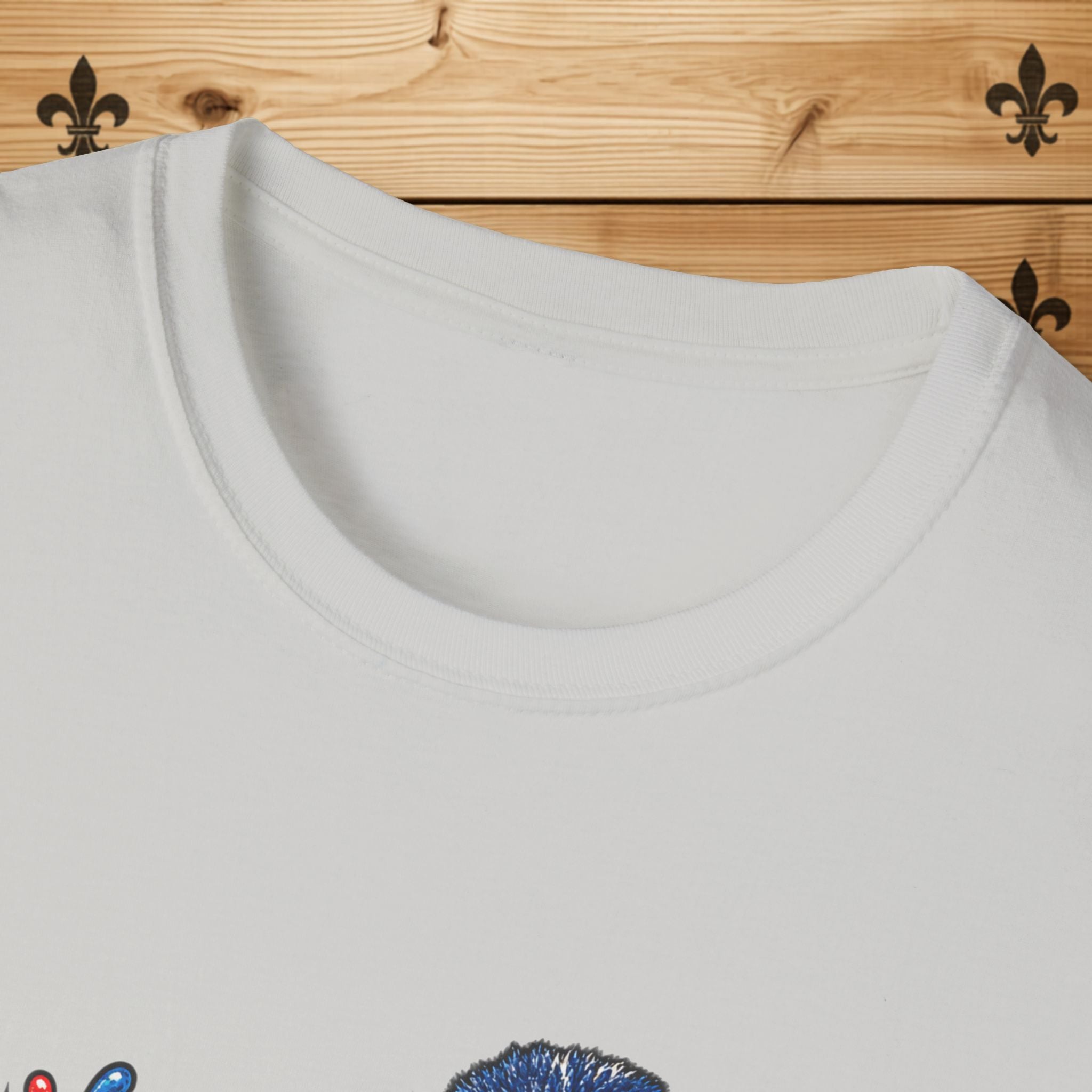 Fleur-de-Lys Octopus - T-Shirt