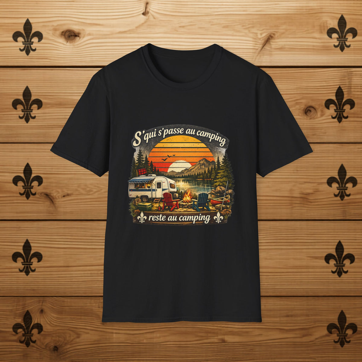 S'qui s'apsse au camping reste au camping - T-Shirt