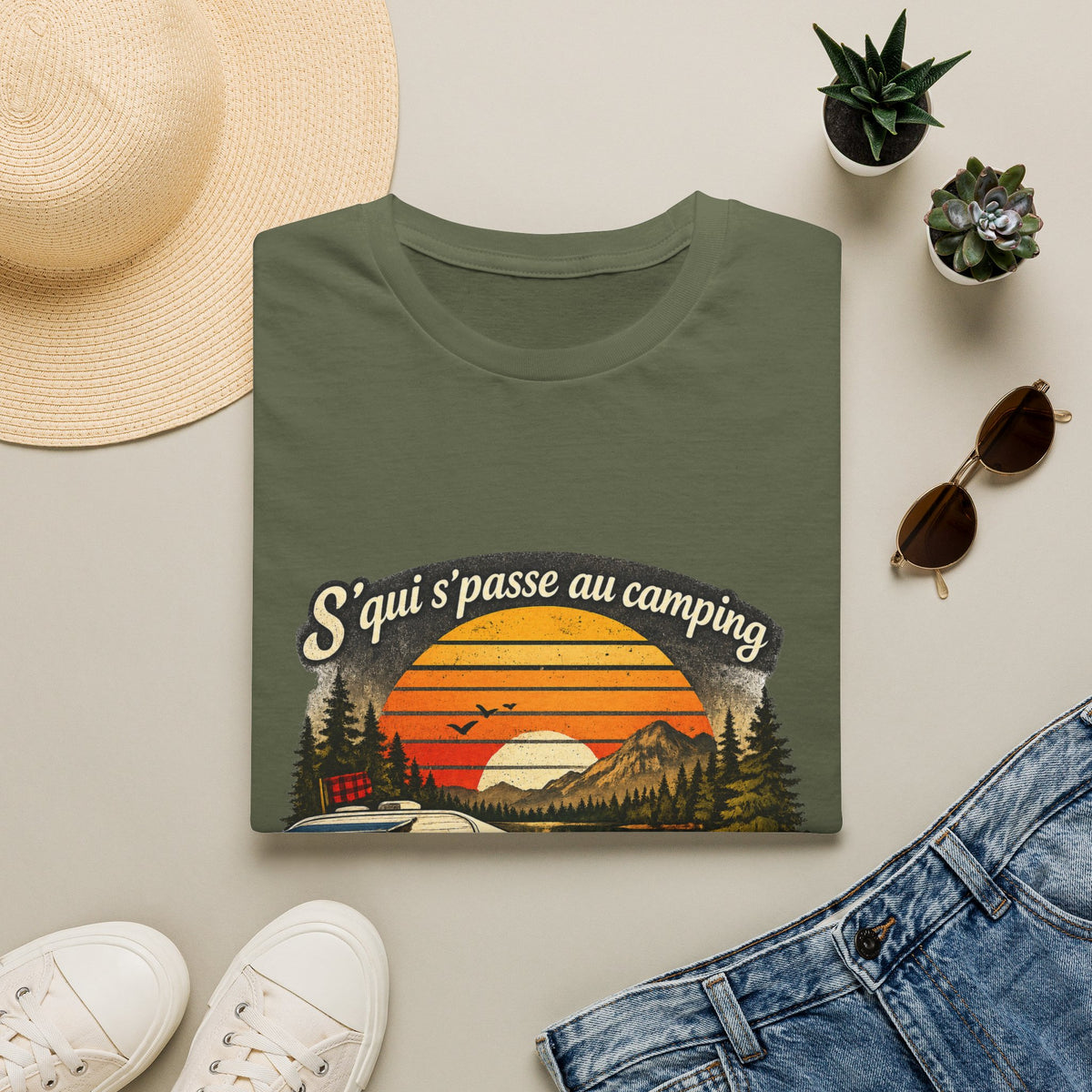 S'qui s'apsse au camping reste au camping - T-Shirt