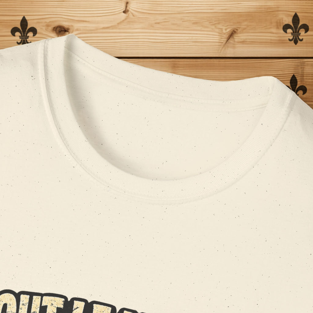 Tout Le Monde a le Droit d'Être Laitte T-Shirt French Fleur-de-lys Patriotic Design Quebec T-Shirt