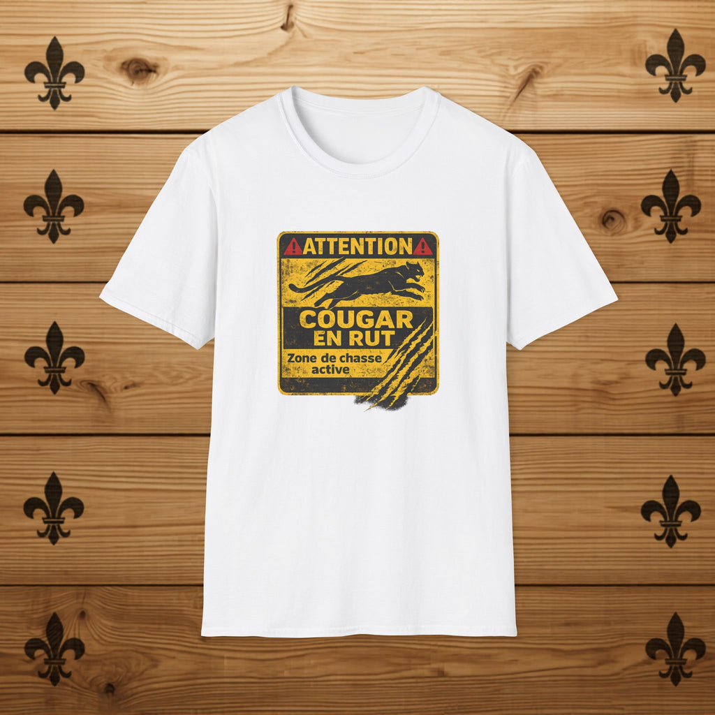 Attention Cougar en Rut - T-Shirt