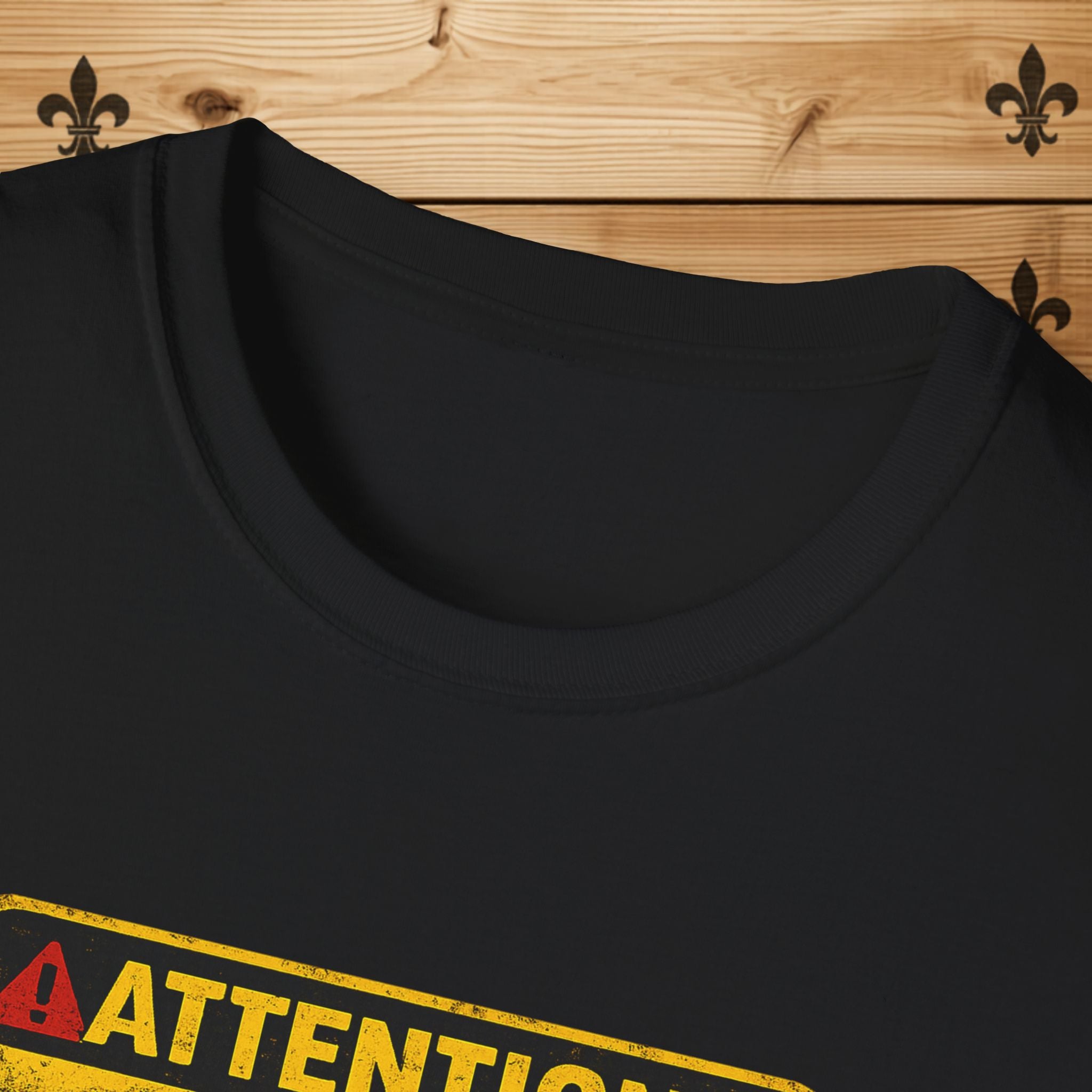 Attention Cougar en Rut - T-Shirt