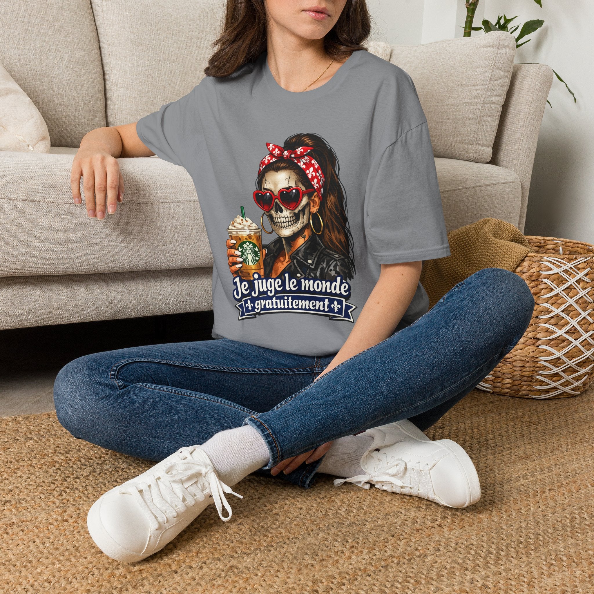 Je juge le monde gratuitement - T-shirt