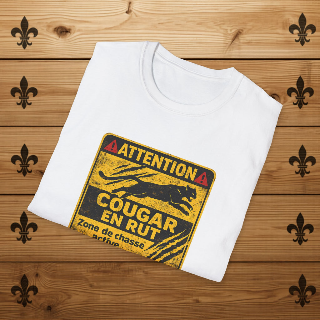 Attention Cougar en Rut - T-Shirt